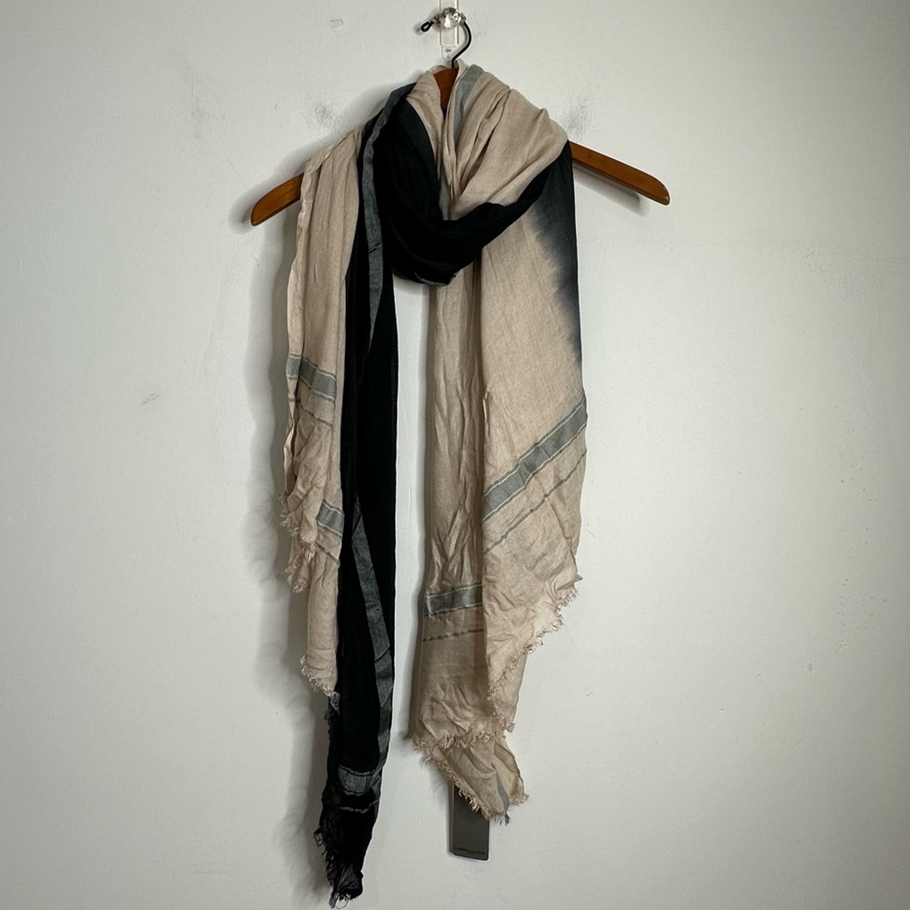 NWT Leigh & Luca Ombre Dye Lux Modal Black & Champaign Lightweight Scarf